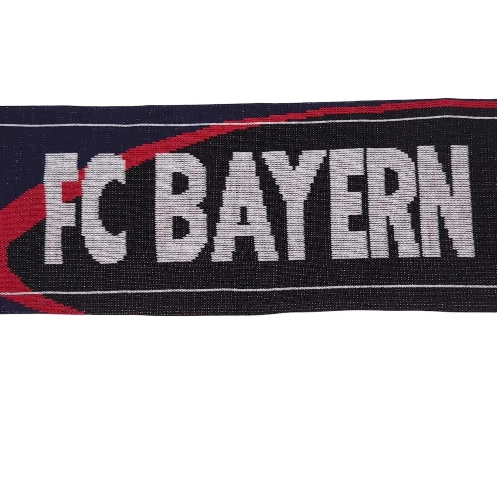 Vtg FC Bayern München Knit Soccer Scarf 57 x 7.5 In Red/White/Blue Logo HK 220